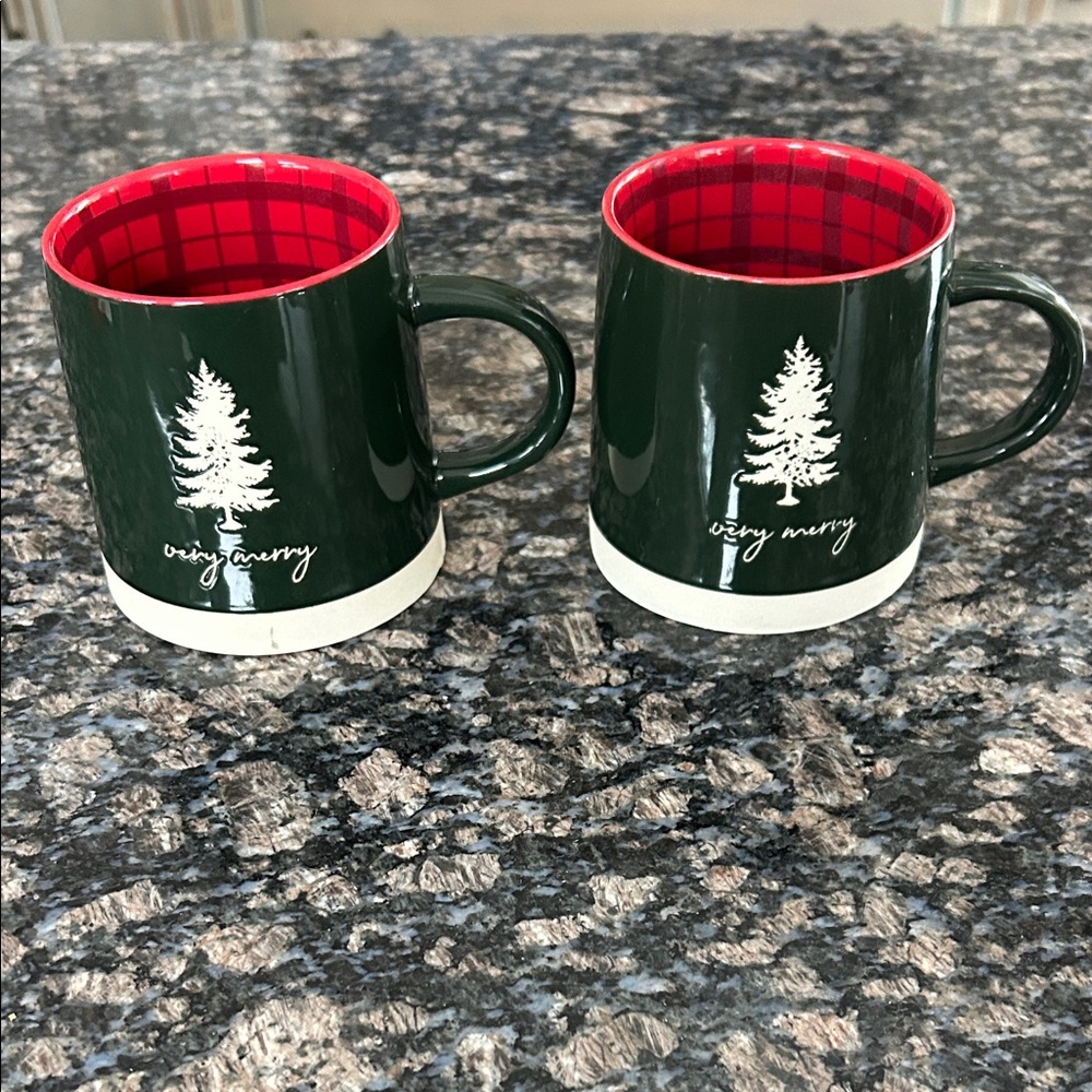 PLACE & TIME HOLIDAY MUGS LOT OF 2 NWT